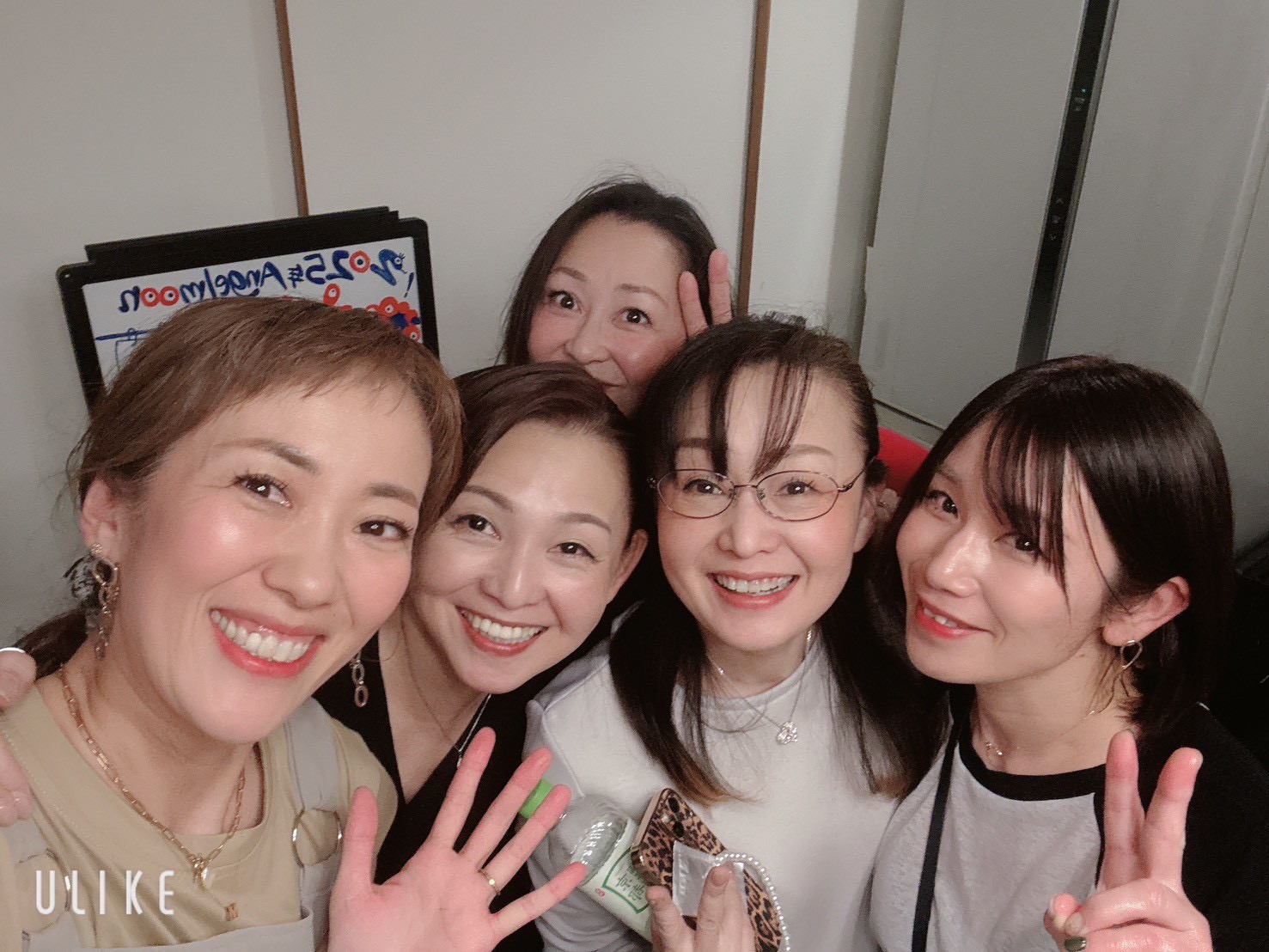 ニキビ・肌荒れにお悩み方の為の肌質改善エステ！エンジェルムーングループ